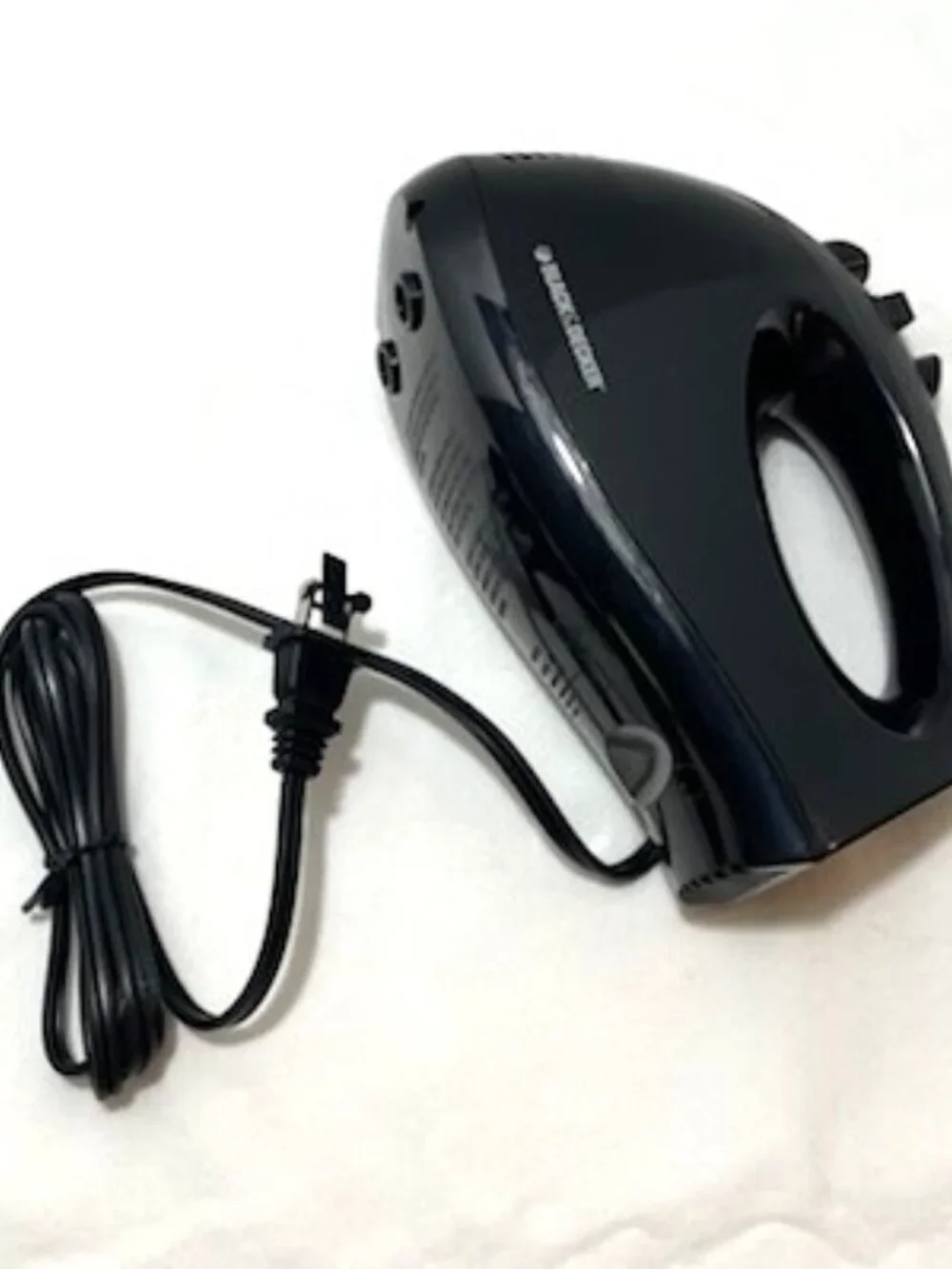 Black & Decker Hand Mixer 6-Speed with‎ Attachments & Storage Case Model MX217